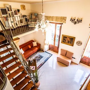 Manno 81 - Charming Historic Cagliari